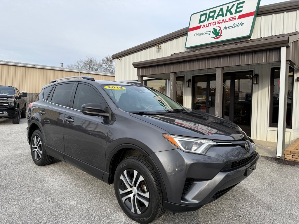 2018 Toyota RAV4 LE FWD (Natl)