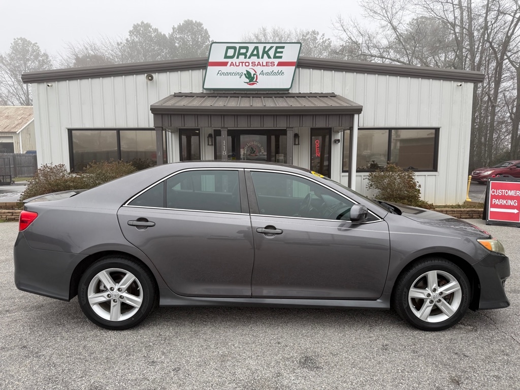 Toyota Camry 2014.5 4dr Sdn I4 Auto SE Sport (Natl) 2014