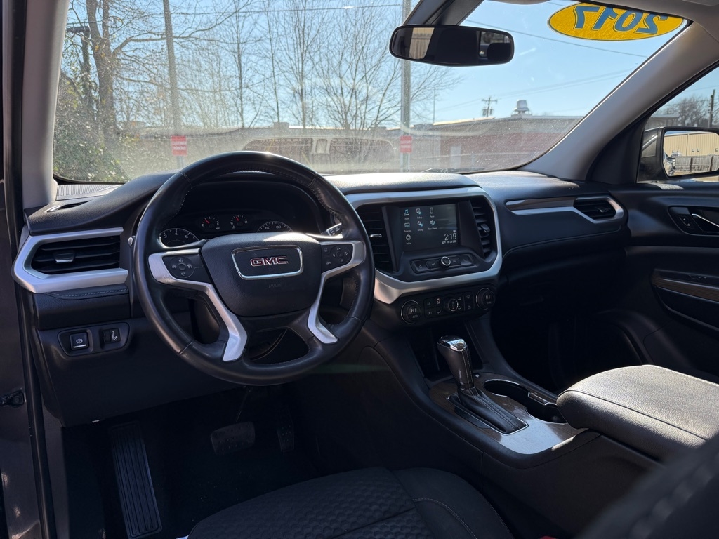 GMC Acadia FWD 4dr SLE w/SLE-1 2017