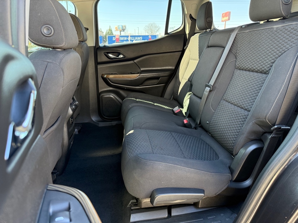 GMC Acadia FWD 4dr SLE w/SLE-1 2017