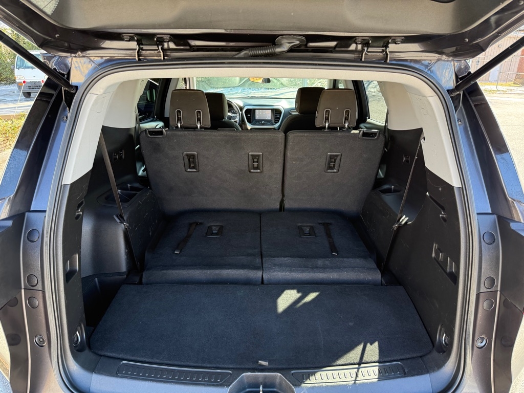 GMC Acadia FWD 4dr SLE w/SLE-1 2017