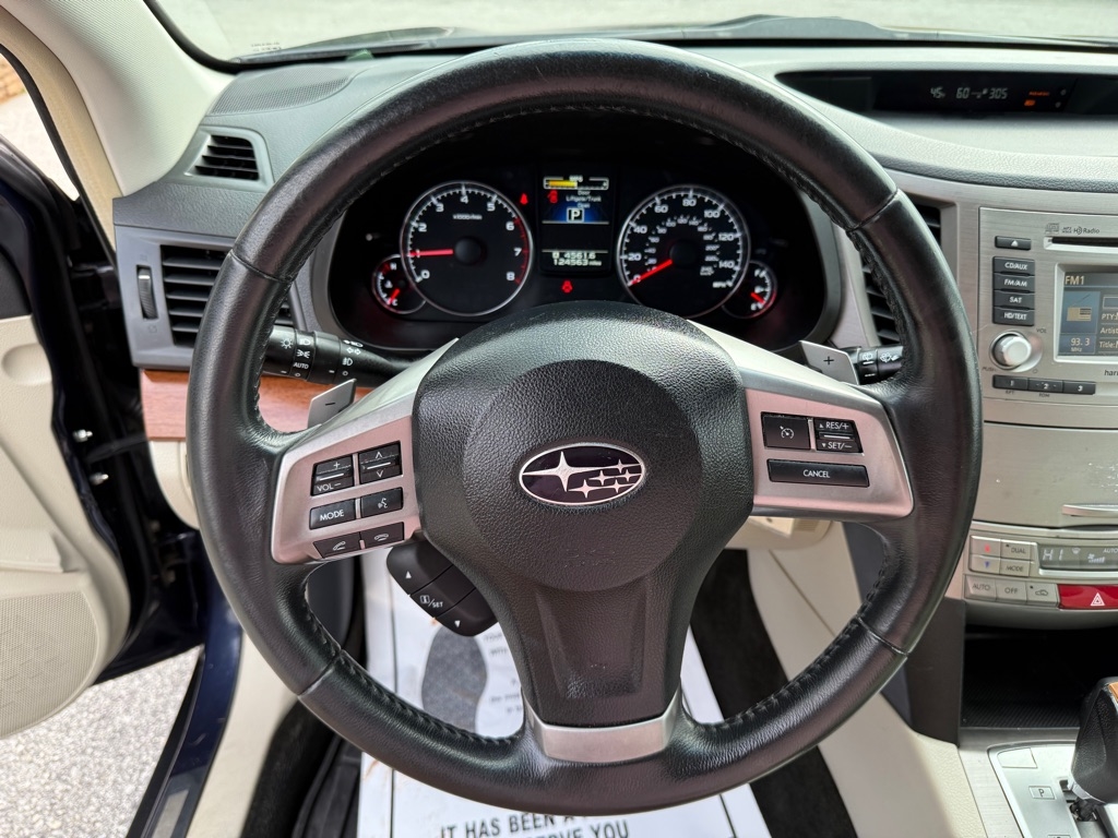 Subaru Outback 4dr Wgn H4 Auto 2.5i Limited 2013