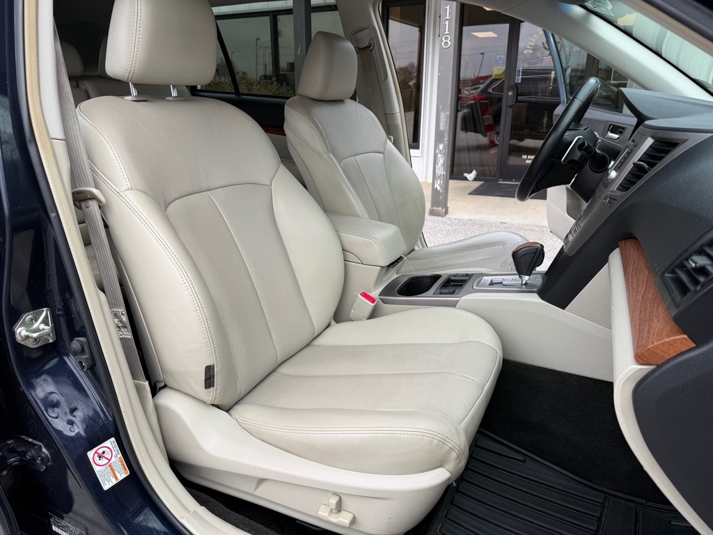 Subaru Outback 4dr Wgn H4 Auto 2.5i Limited 2013