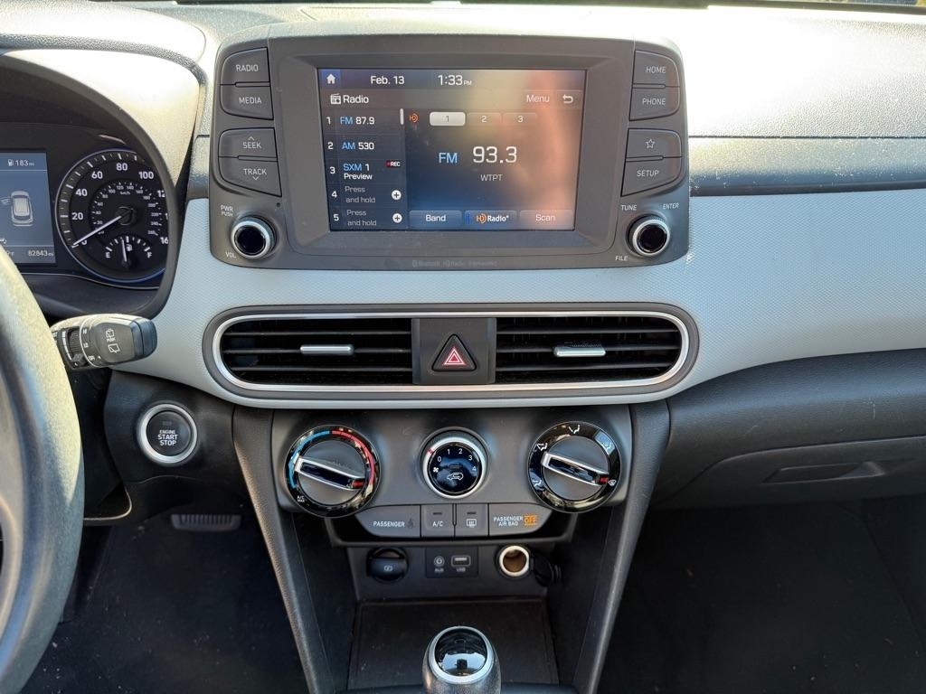 Hyundai Kona SEL Auto AWD 2021