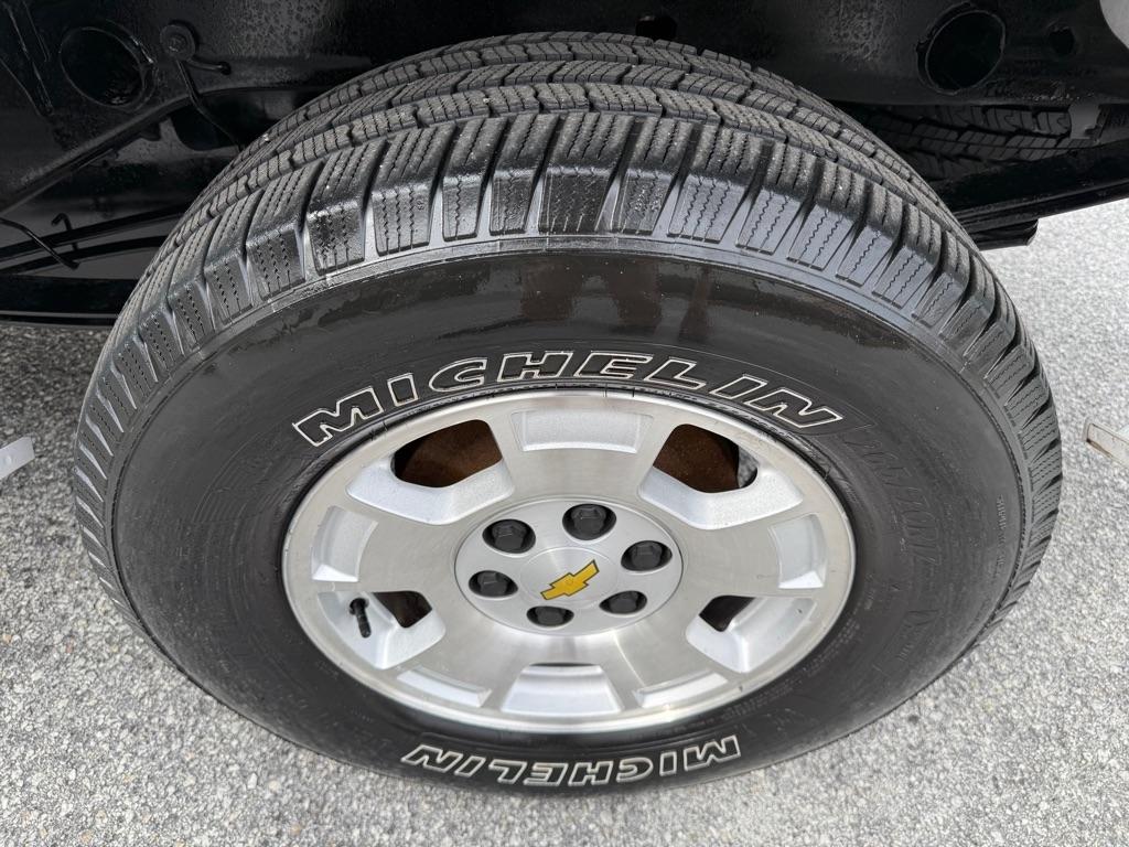 Chevrolet Silverado 1500 2WD Crew Cab 143.5" LT 2011