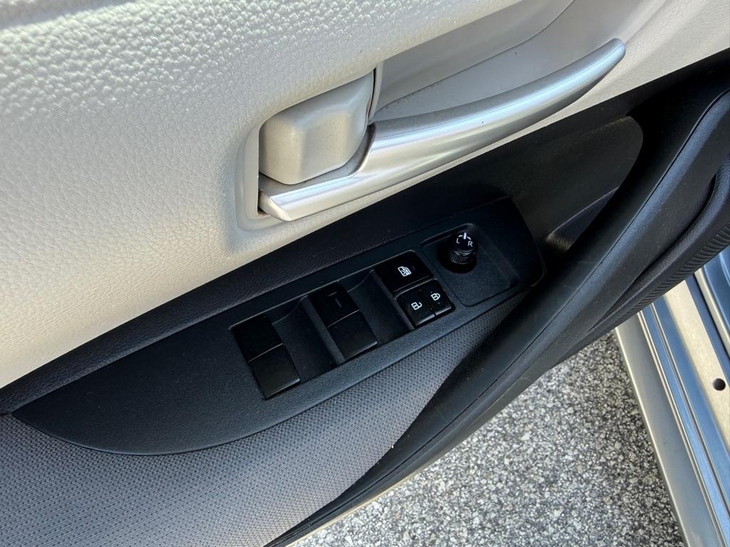 Toyota Corolla LE CVT (Natl) 2020