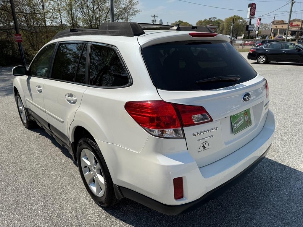 Subaru Outback 4dr Wgn H4 Auto 2.5i Limited 2013