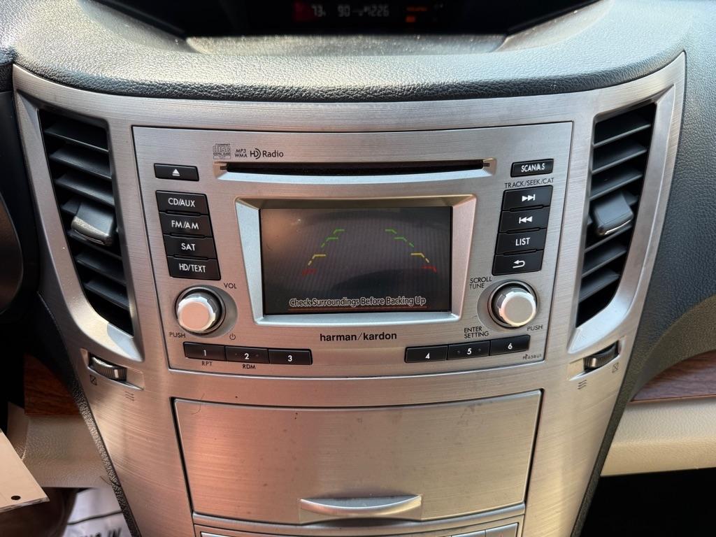 Subaru Outback 4dr Wgn H4 Auto 2.5i Limited 2013