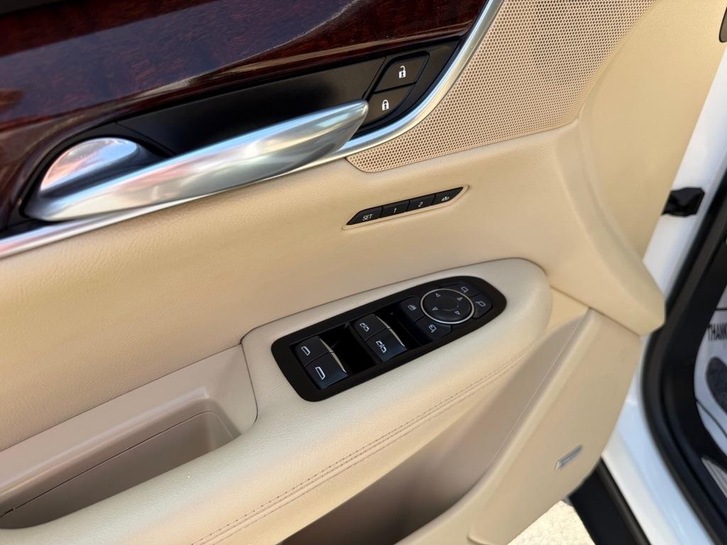 Cadillac XT5 FWD 4dr Luxury 2017