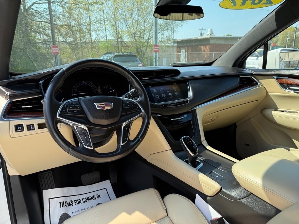 Cadillac XT5 FWD 4dr Luxury 2017