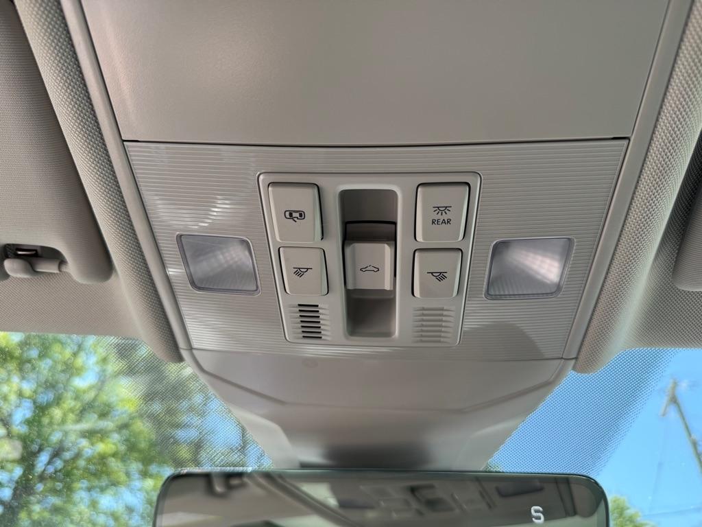 Volkswagen Jetta SE Auto 2024