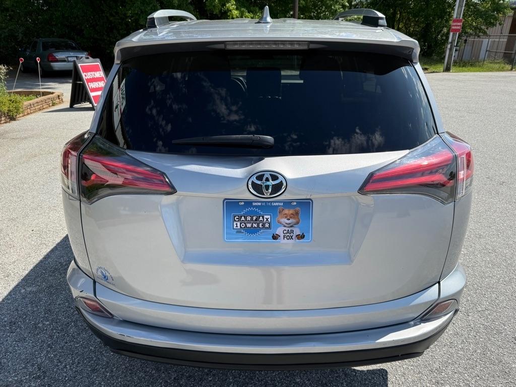 Toyota RAV4 FWD 4dr LE (Natl) 2016