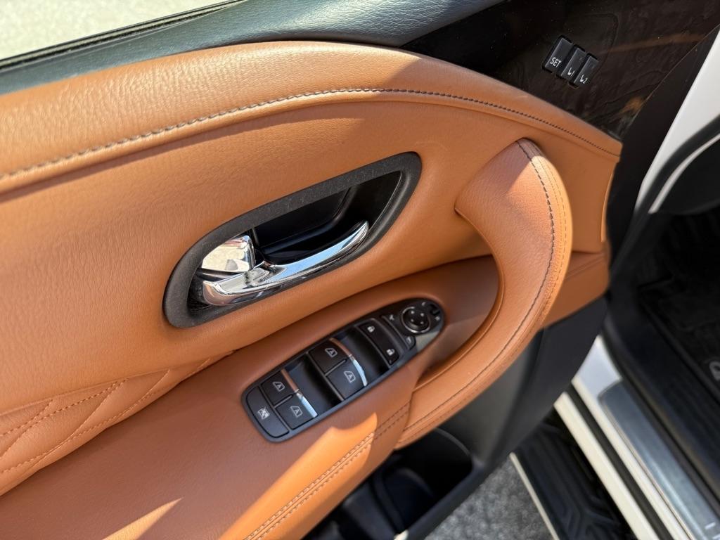 Infiniti QX80 LUXE AWD 2020