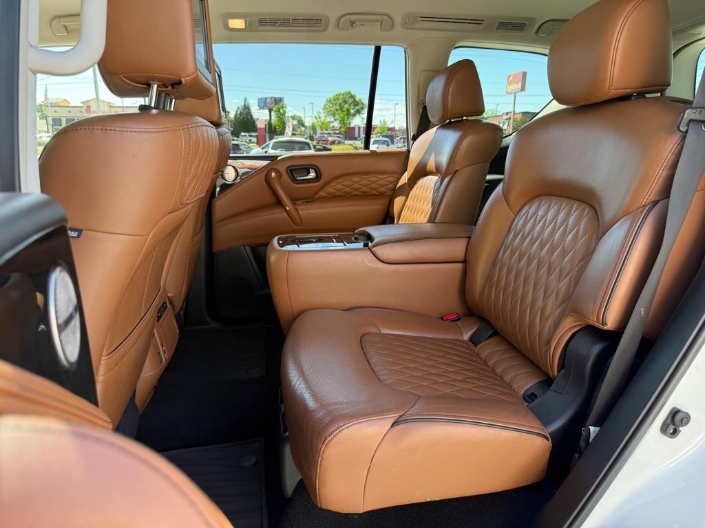 Infiniti QX80 LUXE AWD 2020