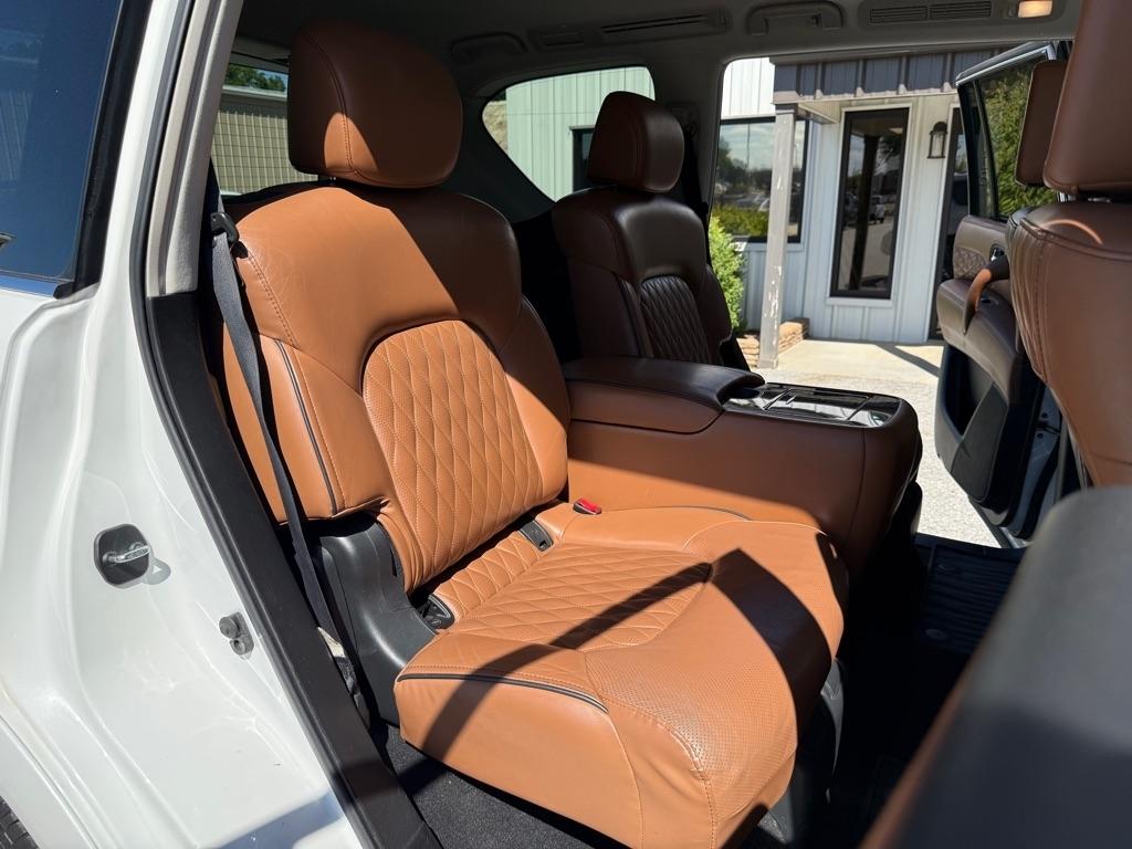 Infiniti QX80 LUXE AWD 2020