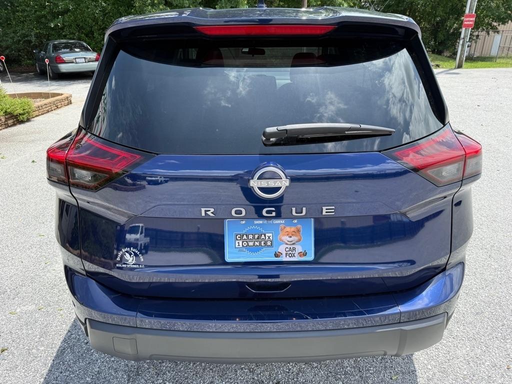 Nissan Rogue FWD SV 2025