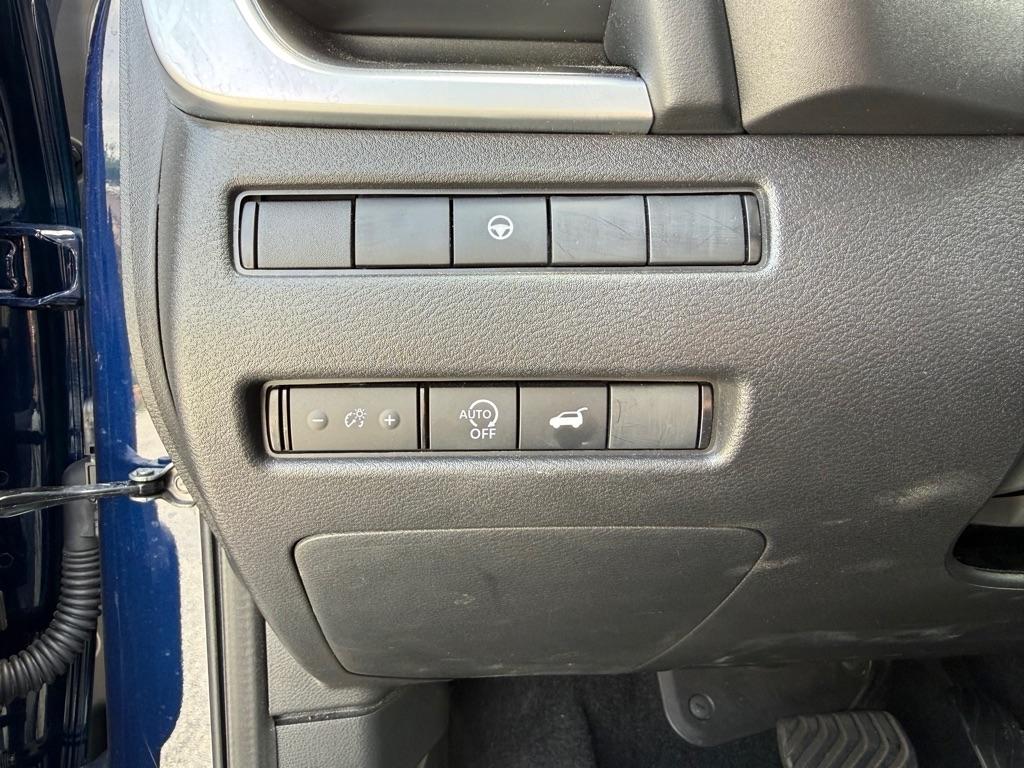 Nissan Rogue FWD SV 2025