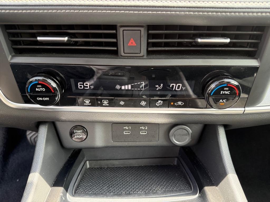 Nissan Rogue FWD SV 2025