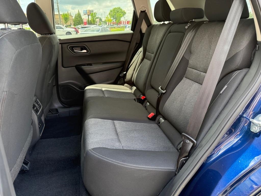 Nissan Rogue FWD SV 2025