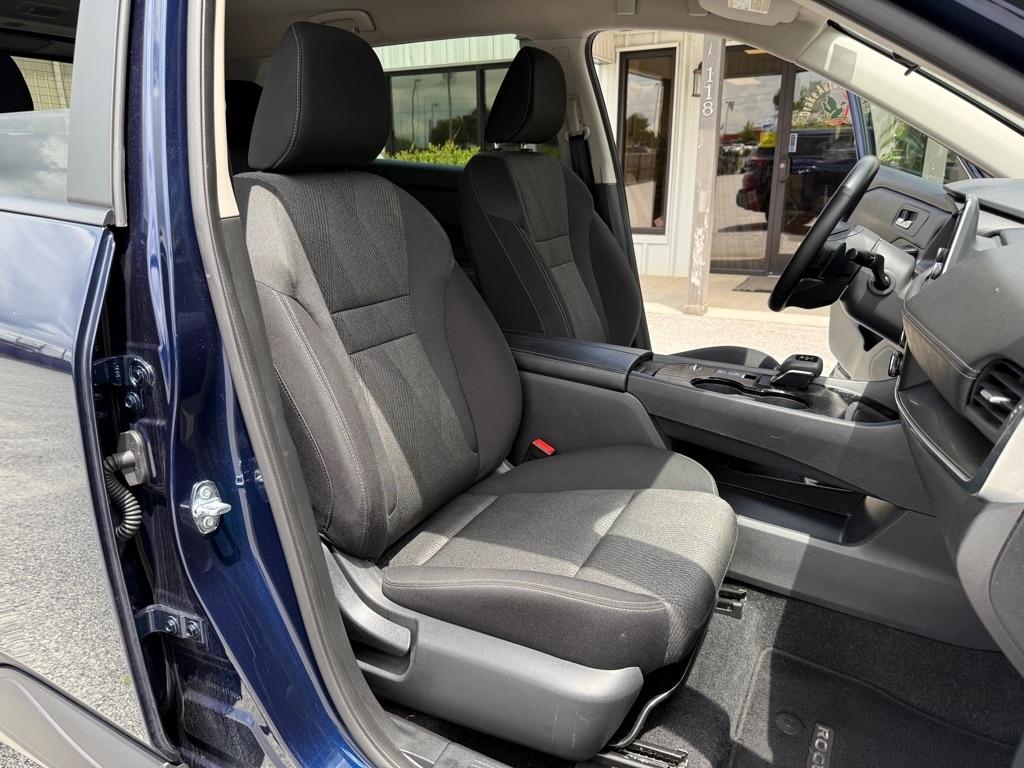Nissan Rogue FWD SV 2025