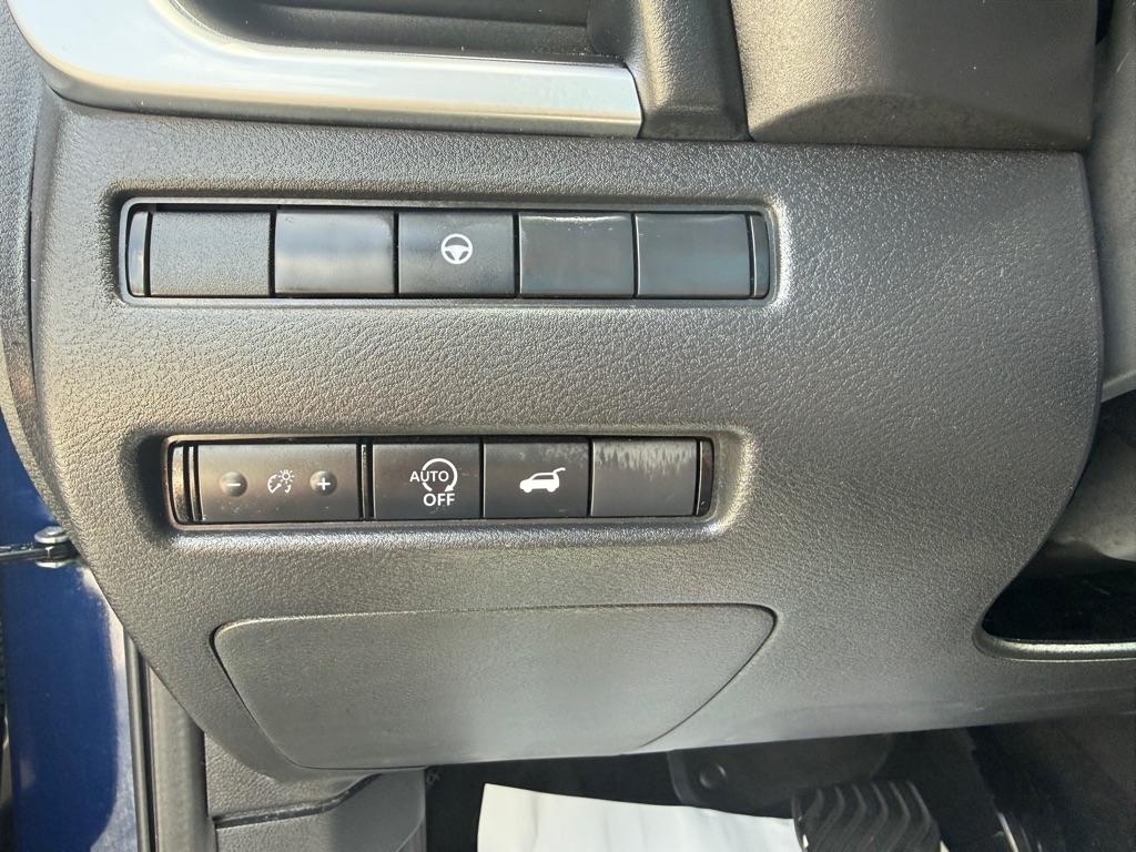 Nissan Rogue FWD SV 2025