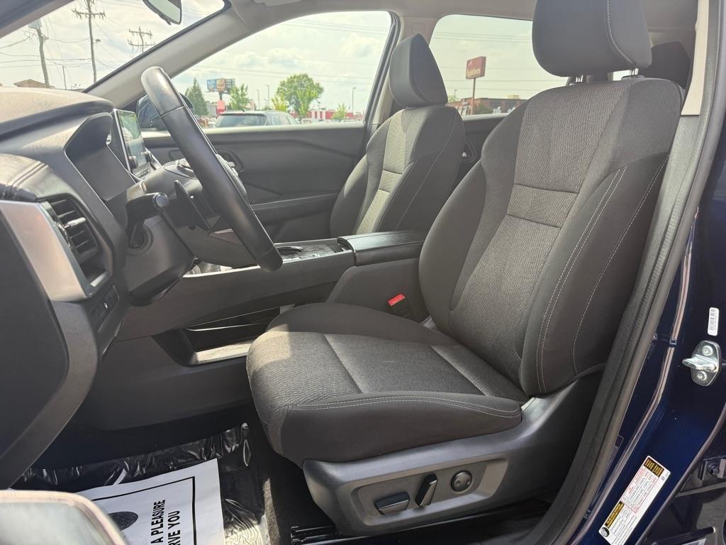 Nissan Rogue FWD SV 2025