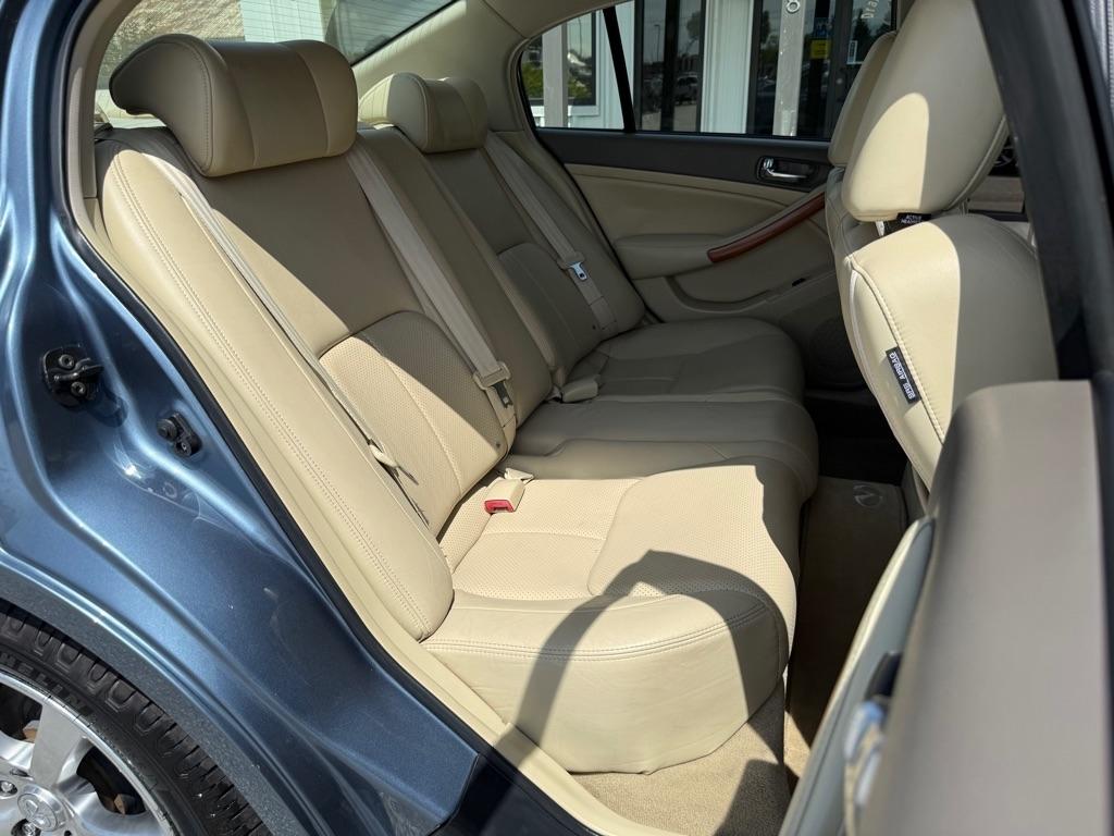 Infiniti G35 Sedan G35 4dr Sdn Auto 2005