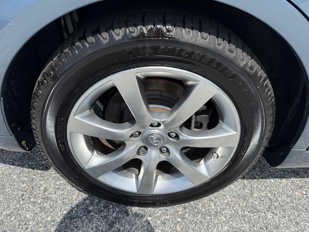 Infiniti G35 Sedan G35 4dr Sdn Auto 2005