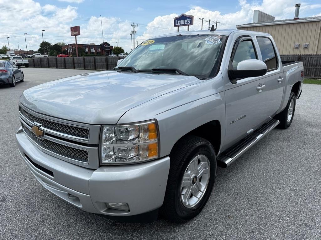 Chevrolet Silverado 1500 4WD Crew Cab 143.5" LT 2013