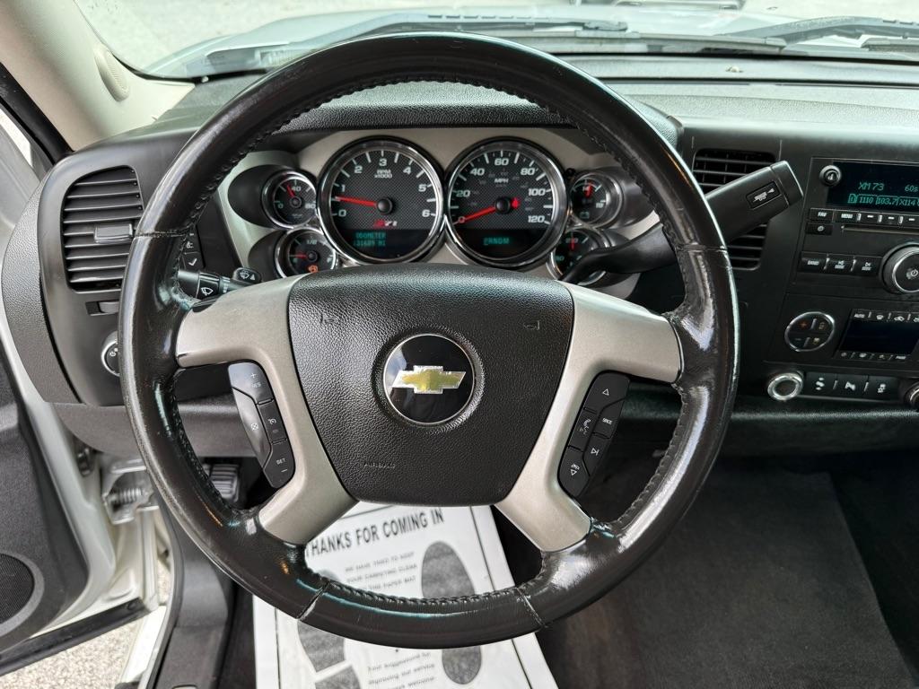 Chevrolet Silverado 1500 4WD Crew Cab 143.5" LT 2013