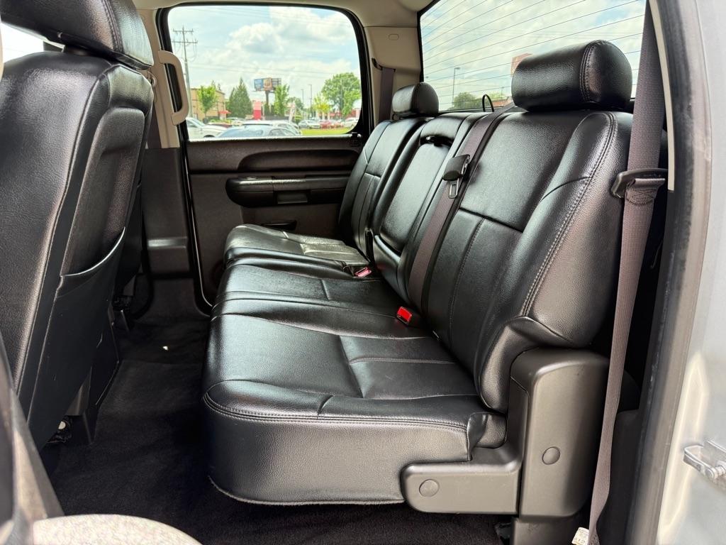 Chevrolet Silverado 1500 4WD Crew Cab 143.5" LT 2013