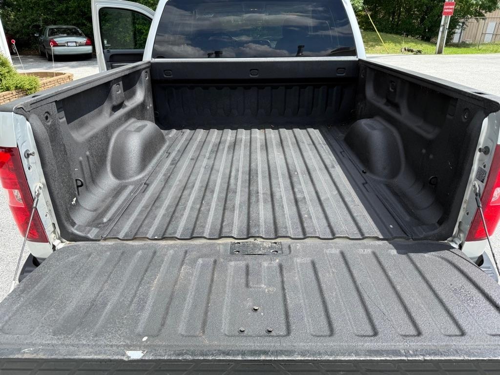 Chevrolet Silverado 1500 4WD Crew Cab 143.5" LT 2013