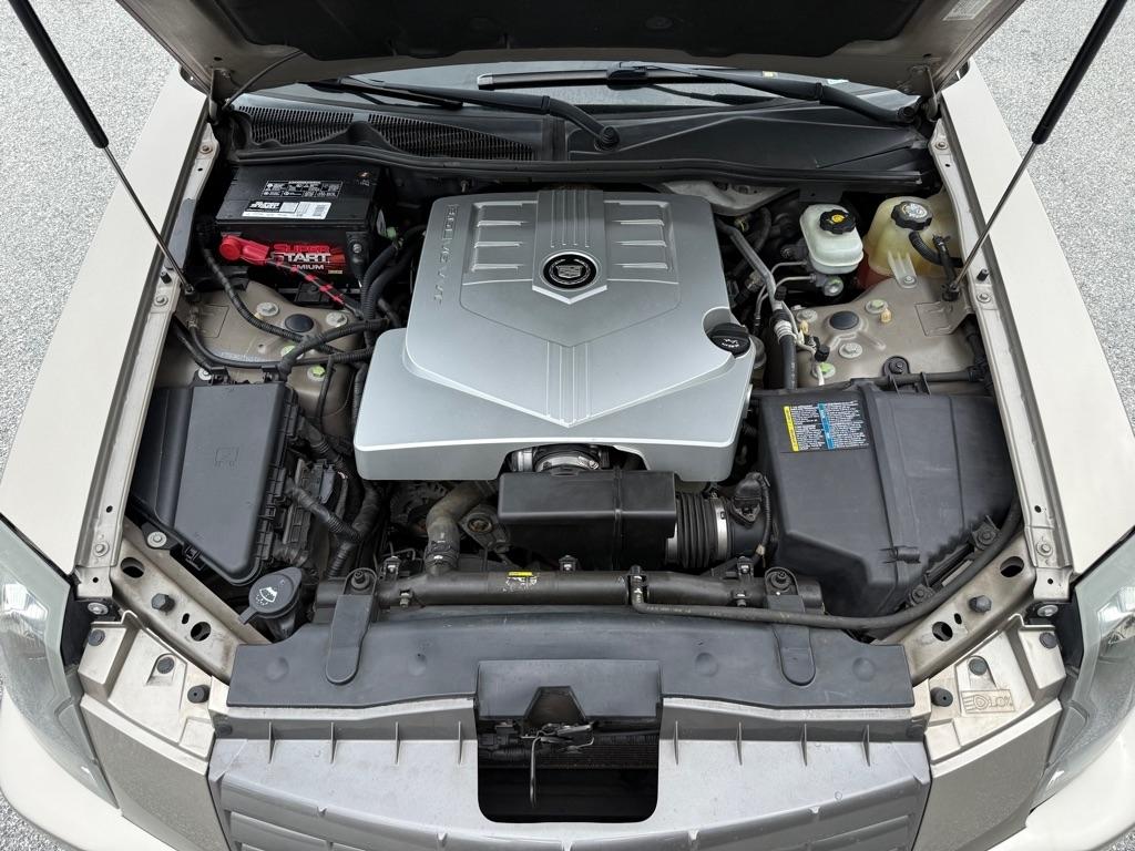 Cadillac CTS 4dr Sdn 2004