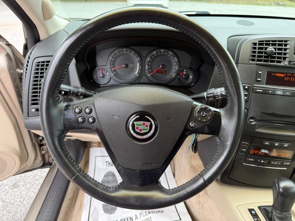 Cadillac CTS 4dr Sdn 2004