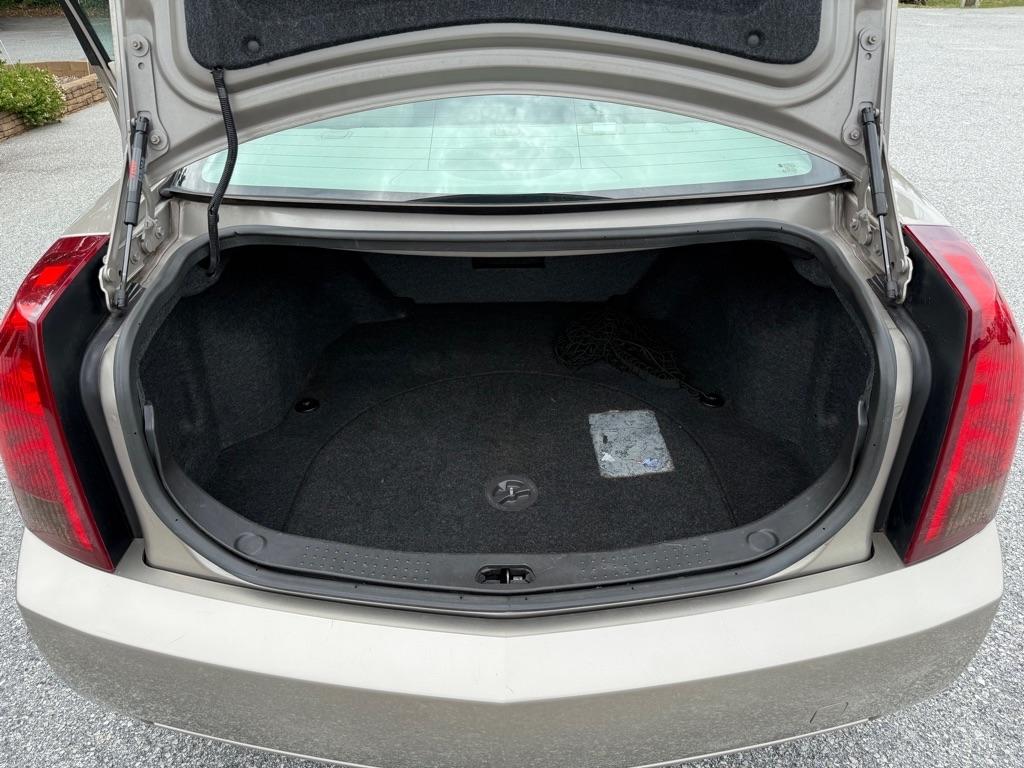 Cadillac CTS 4dr Sdn 2004