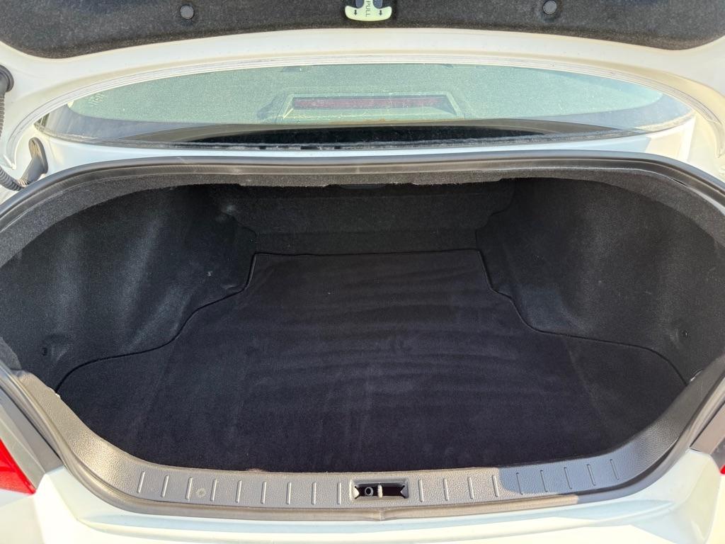 Infiniti G25 Sedan 4dr Journey RWD 2011