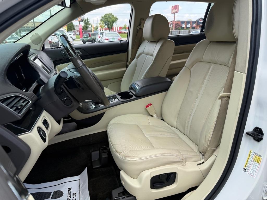 Lincoln MKT 3.5L AWD Elite 2017