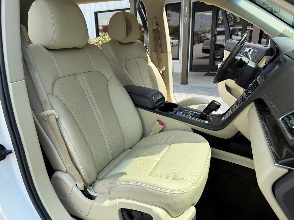 Lincoln MKT 3.5L AWD Elite 2017