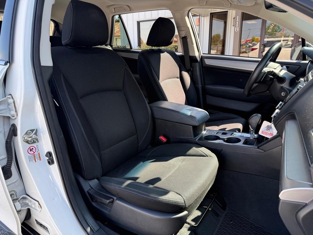 Subaru Outback 2.5i Premium 2019
