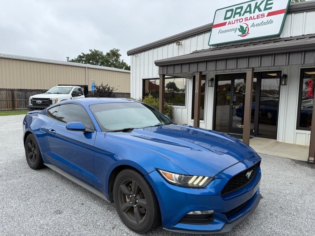 2017 Ford Mustang V6 Fastback