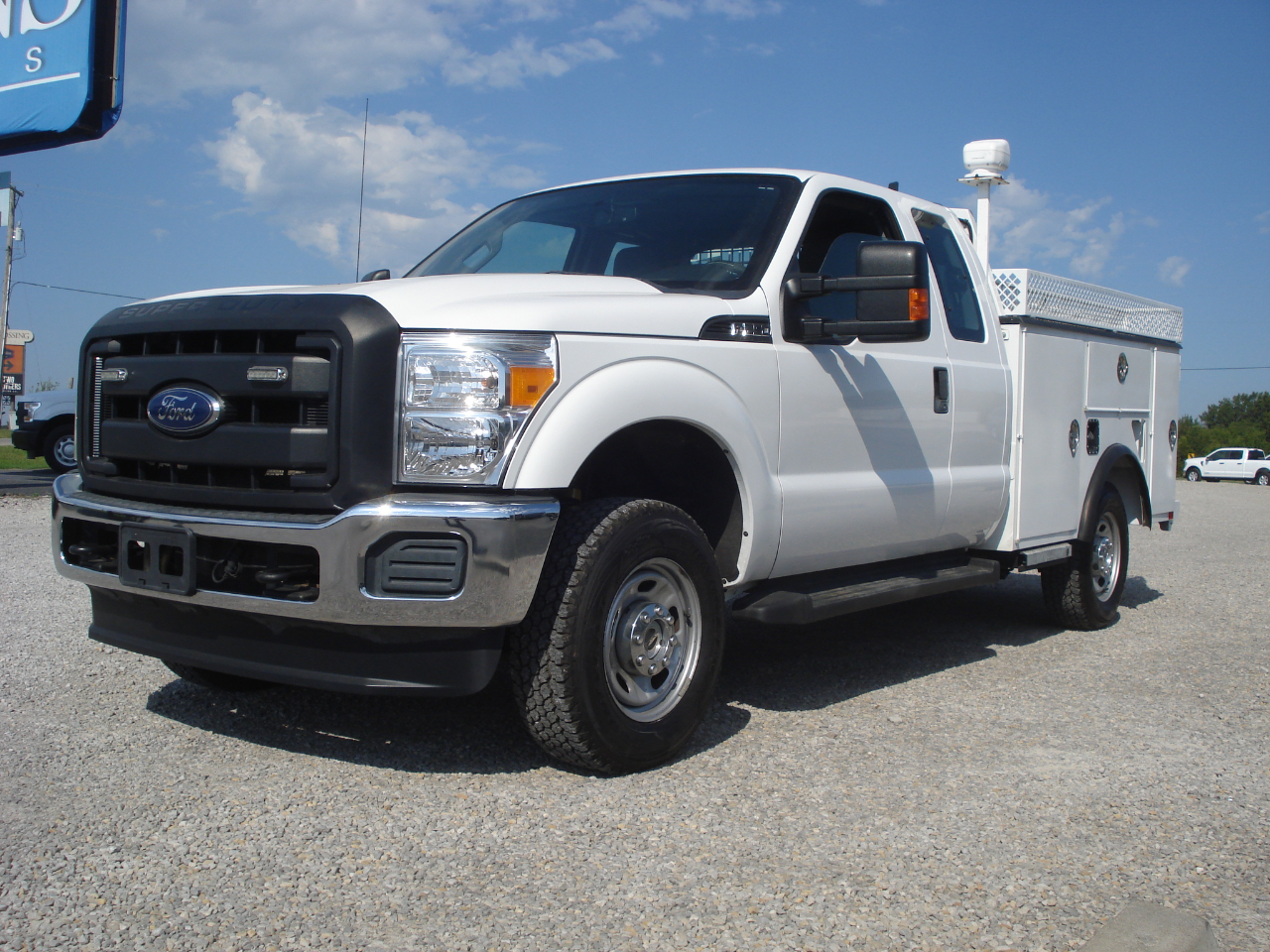 Ford F-250 SD XL SuperCab Long Bed 4WD 2016 Ford F-250 SD XL SuperCab Long Bed 4WD 2016