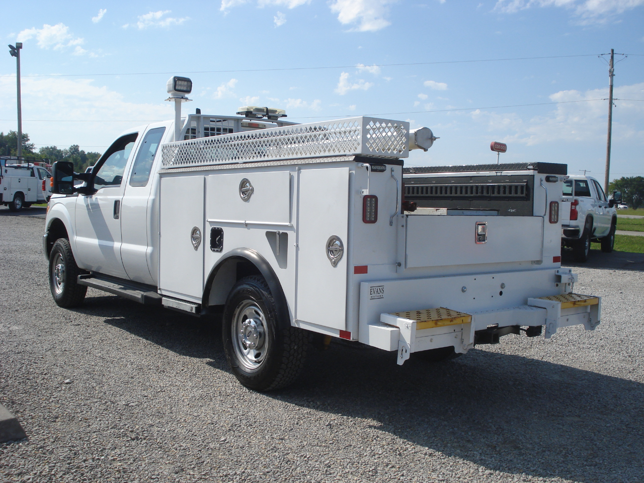 Ford F-250 SD XL SuperCab Long Bed 4WD 2016 Ford F-250 SD XL SuperCab Long Bed 4WD 2016