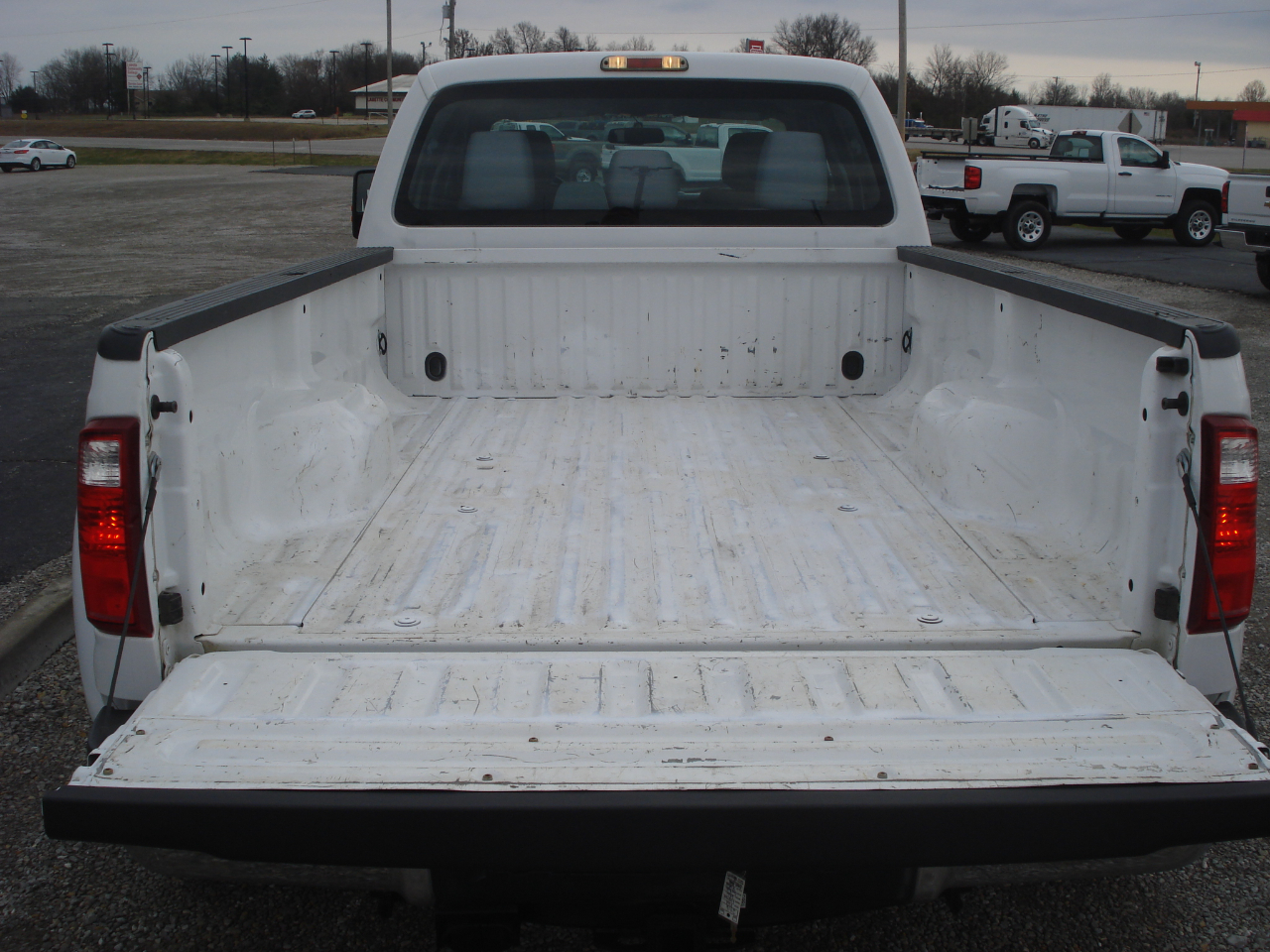 Ford F-350 SD XL Crew Cab Long Bed DRW 4WD 2016