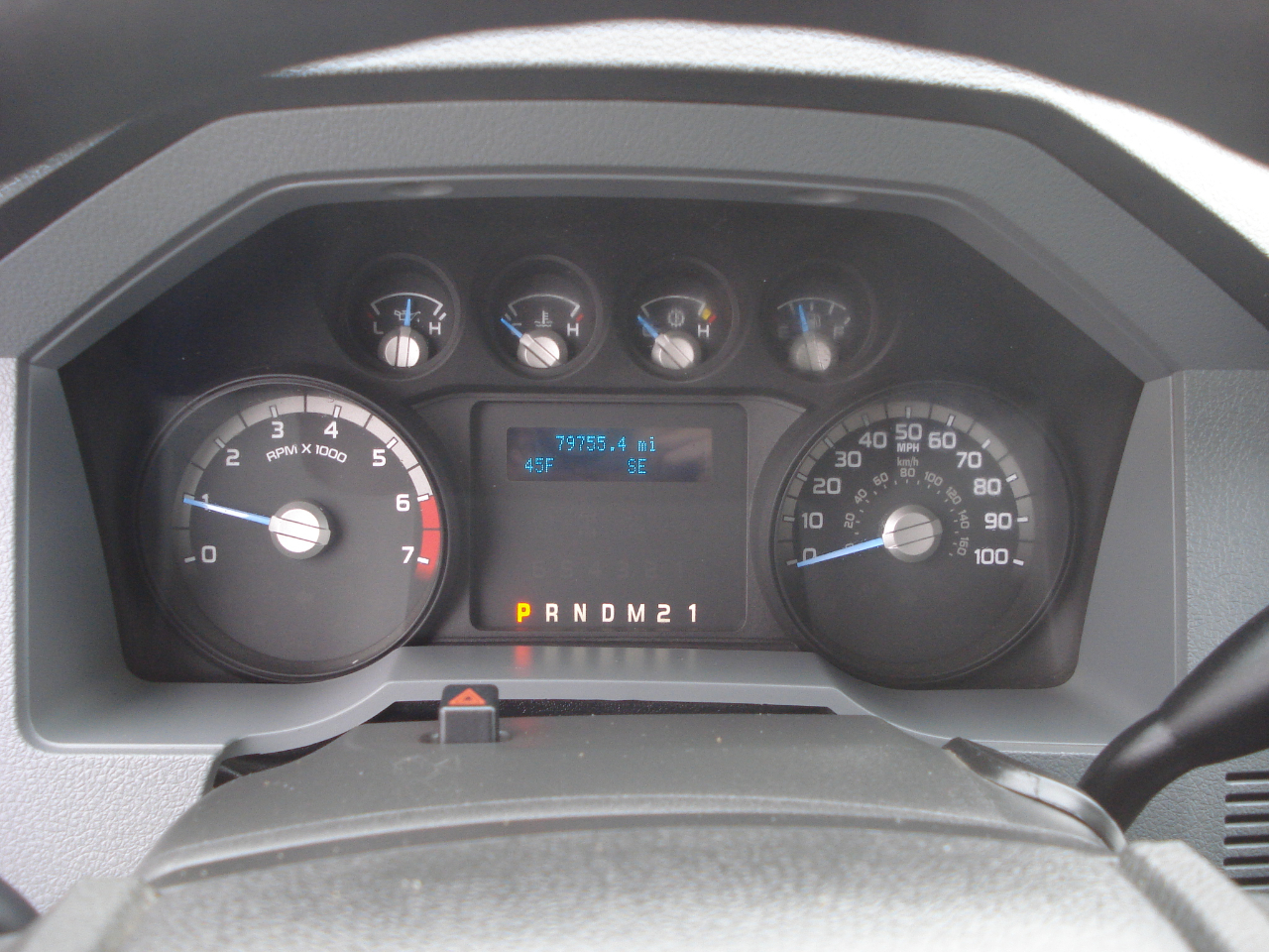 Ford F-350 SD XL Crew Cab Long Bed DRW 4WD 2016