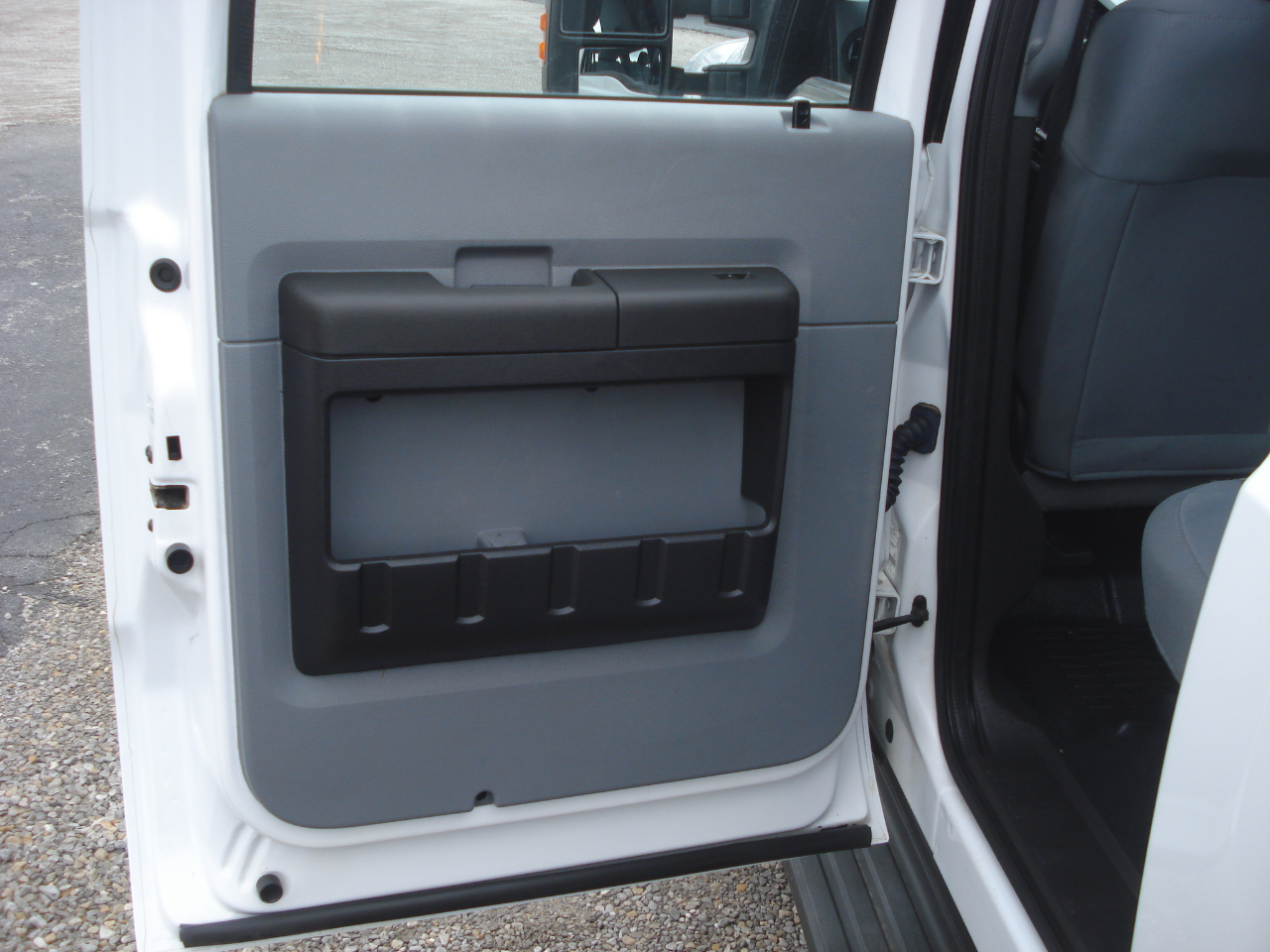 Ford F-350 SD XL Crew Cab Long Bed DRW 4WD 2016