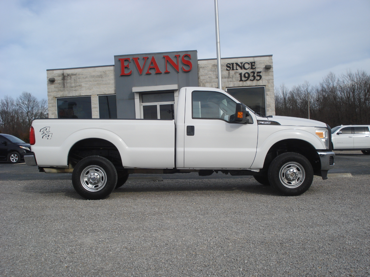 2016 Ford F-350 SD XL 4WD REGULAR CAB SINGLE WHEEL