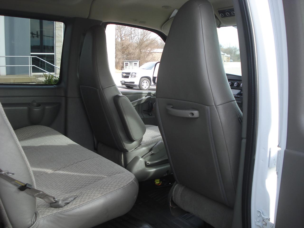 Chevrolet Express  2016