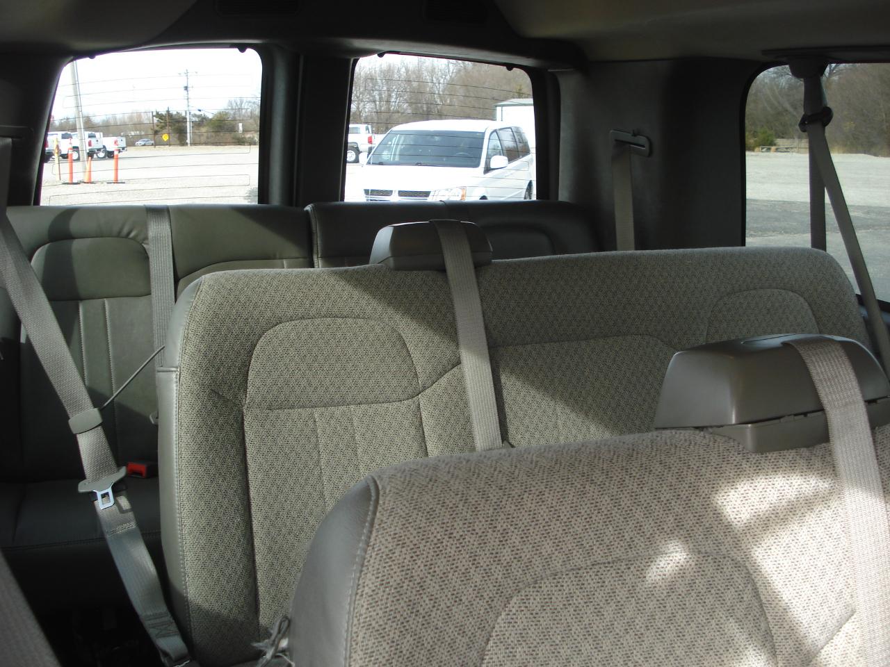 Chevrolet Express  2016