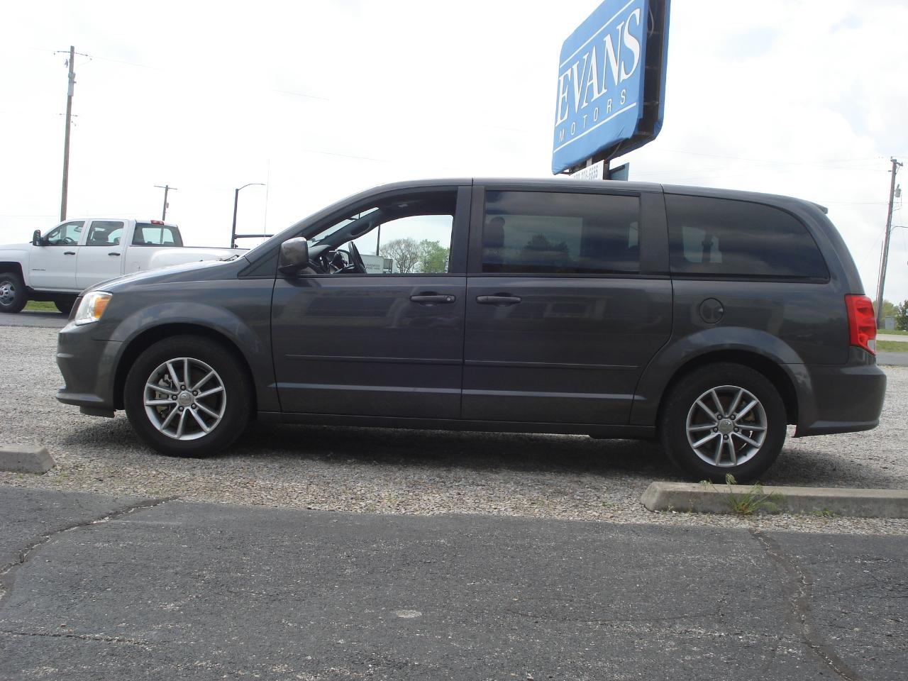 Dodge Grand Caravan SE 2016