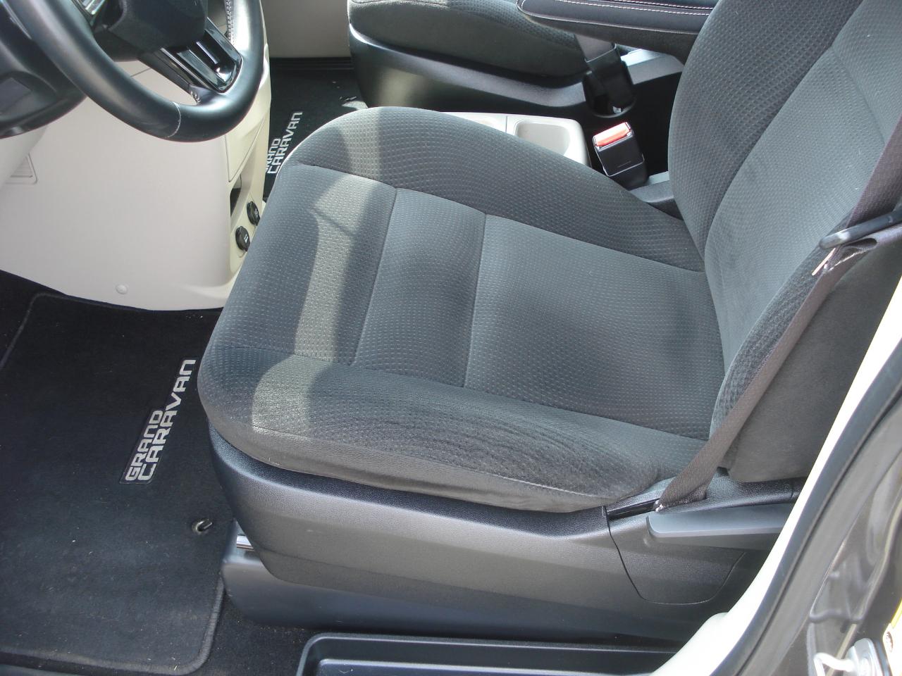 Dodge Grand Caravan SE 2016